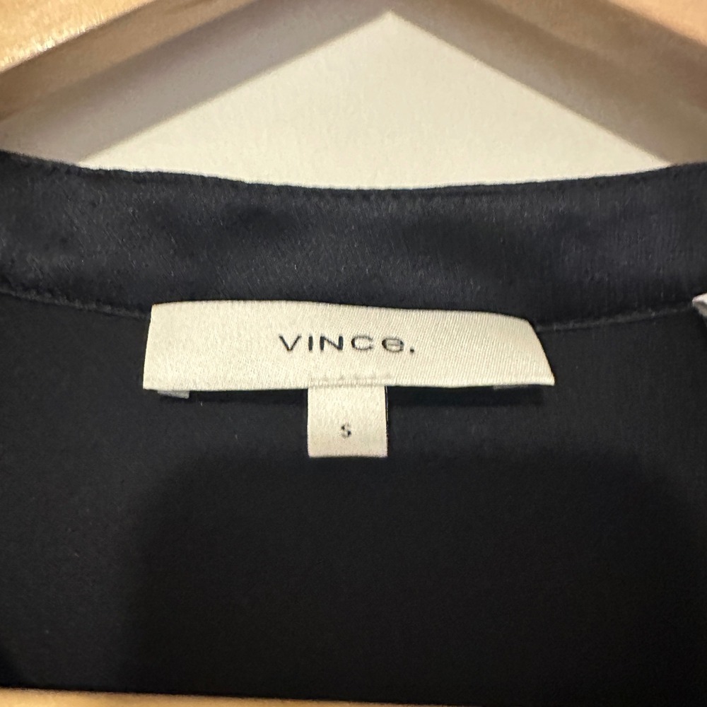 VINCE Silk Long Sleeve Popover Blouse Women S Navy Blue Luxury Tunic Oversized - Picture 8 of 11
